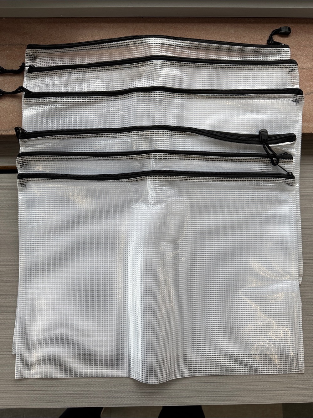 🧺 Set of 6 Large Mesh Zipper Storage Bags – Waterproof Organizer Pouches